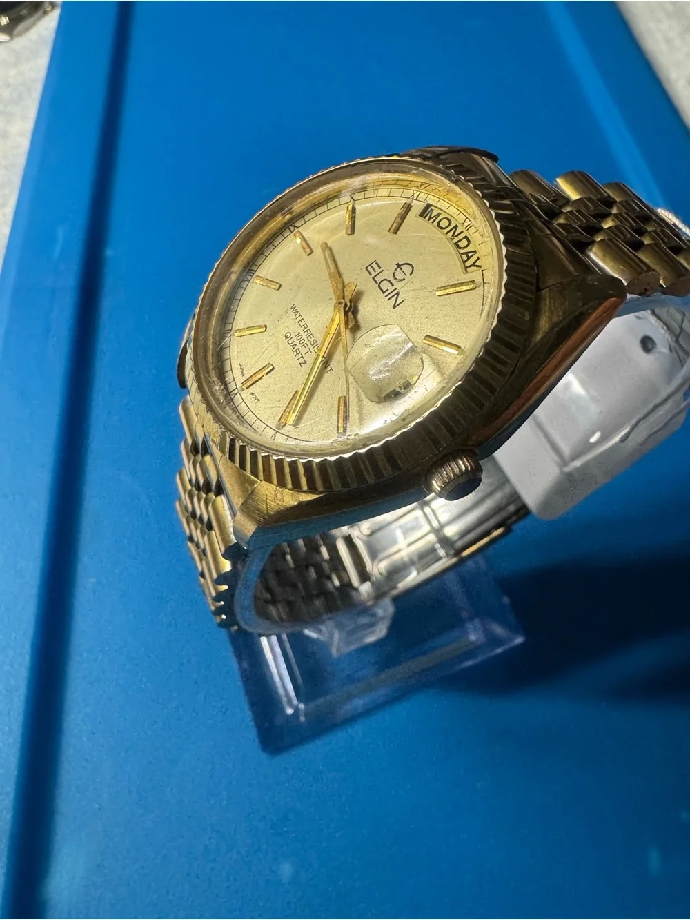 Elgin Men’s Gold Day-Date Quartz Watch